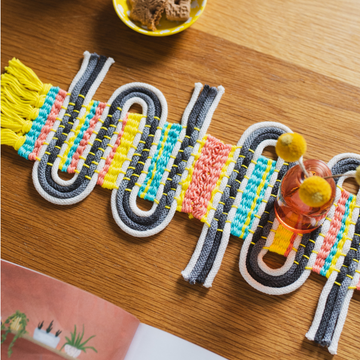 The Woven Table Runner Kit