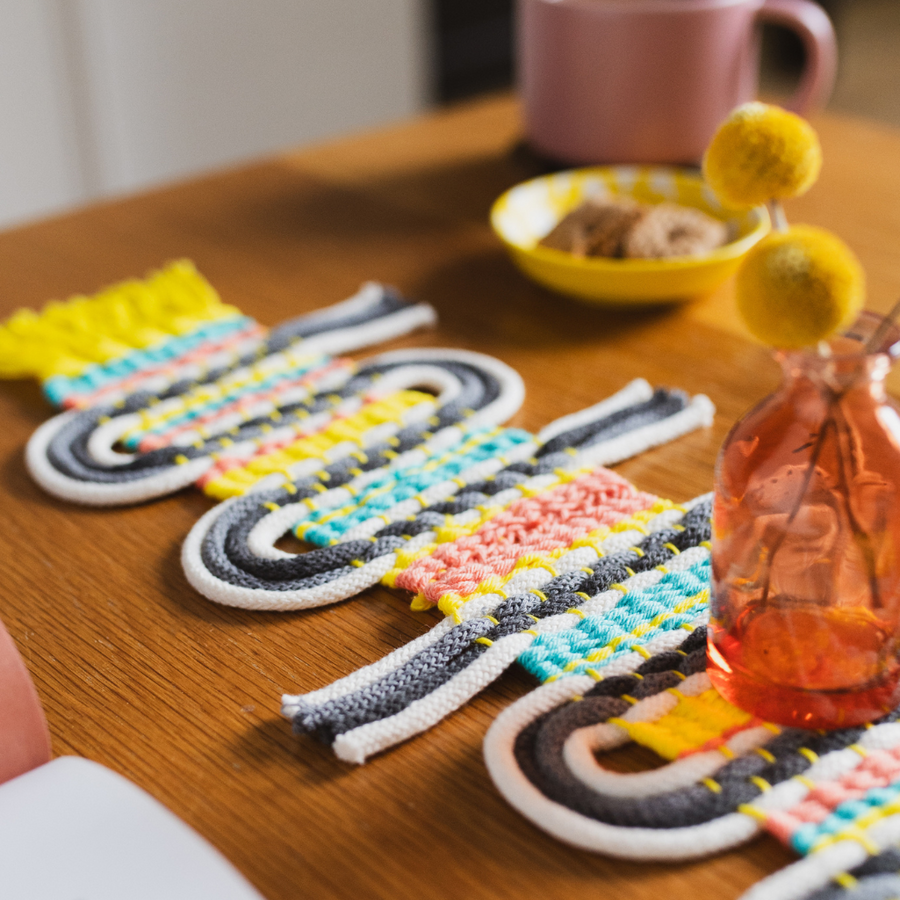 The Woven Table Runner Kit