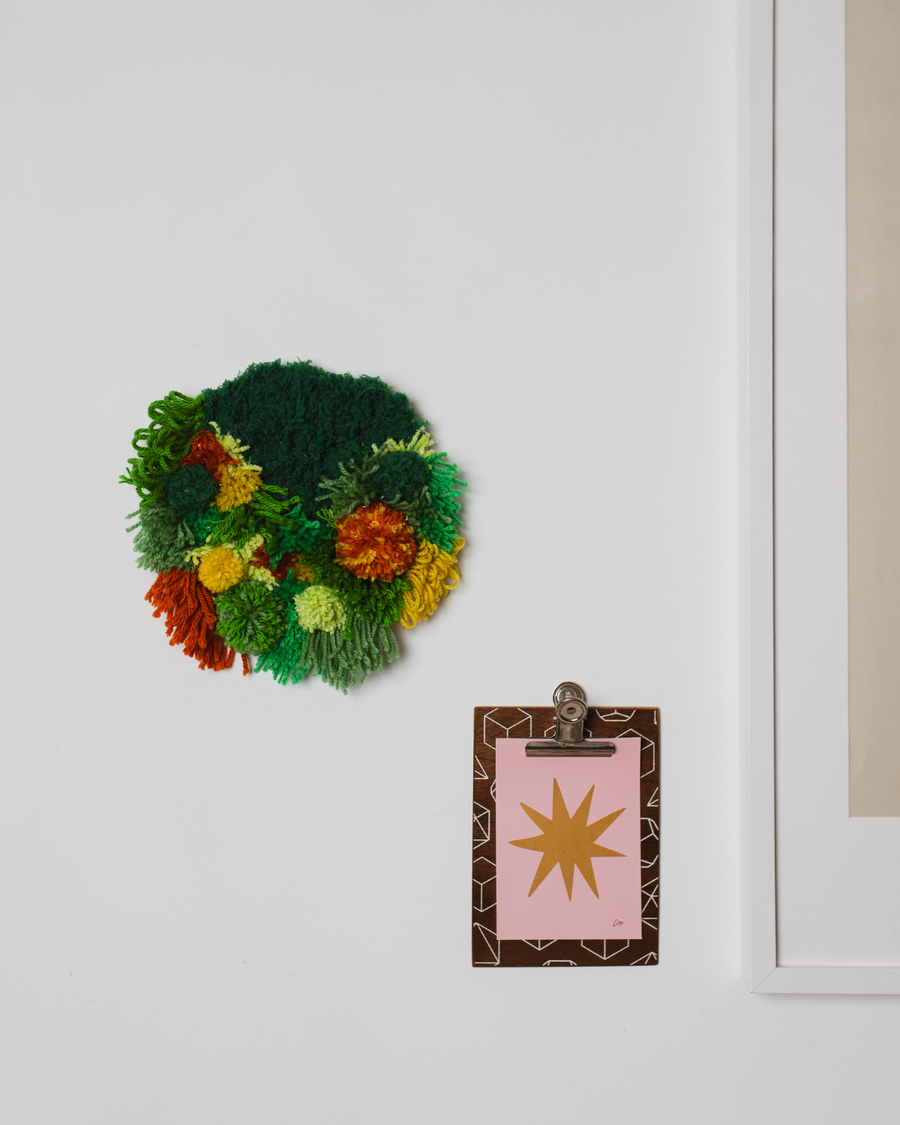 The Autumn Garden Latch Hook Kit